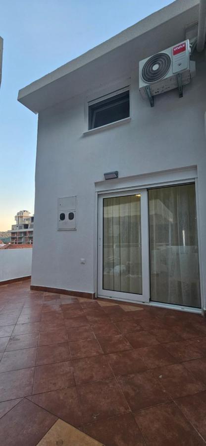 Sea View Apartment Aria Petrovac Kültér fotó